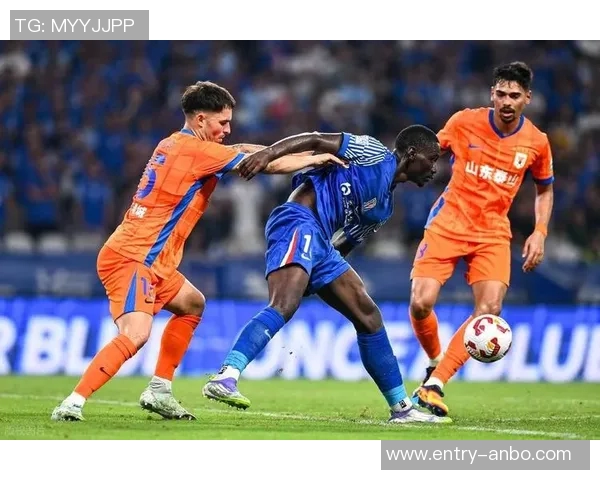 莱昂纳多自信球队本赛季争冠成功期待瓦科争夺金靴荣耀